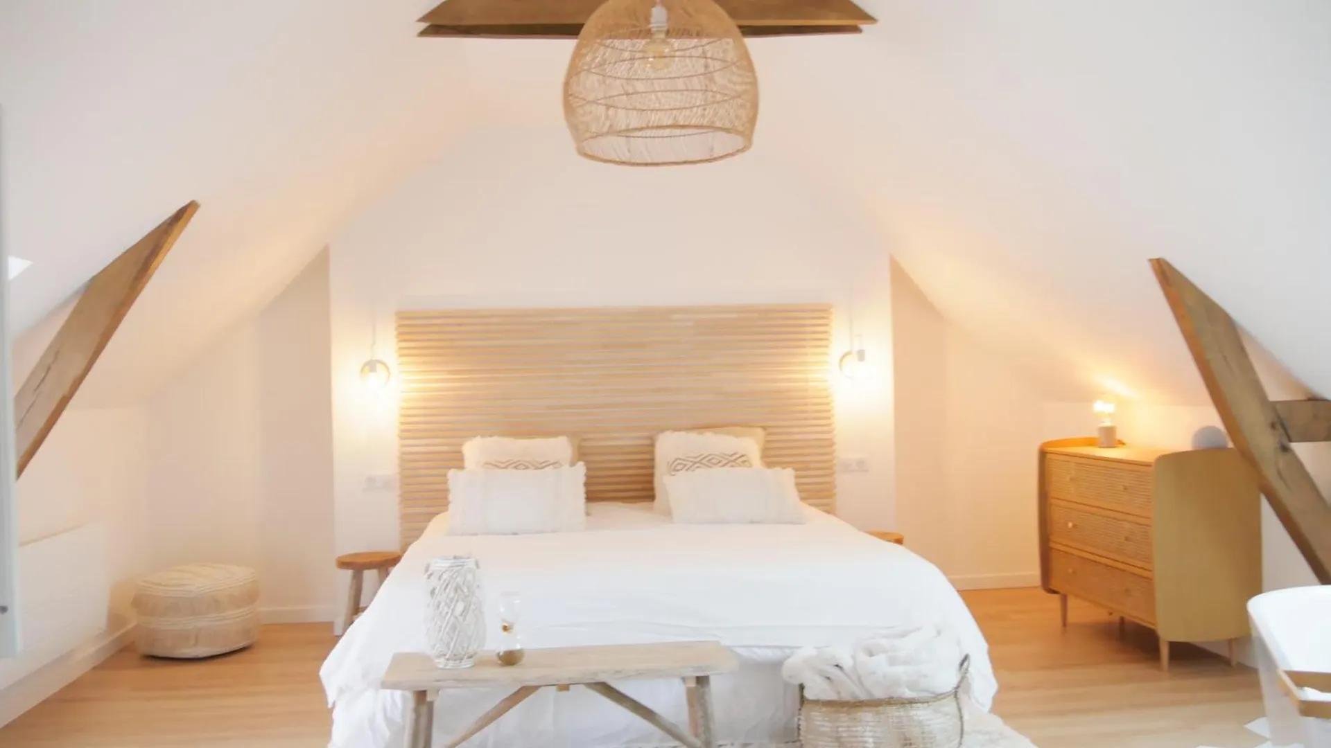 Vakantiehuis Gite Il Etait Une Fois Spa Privatif Bourgbarré